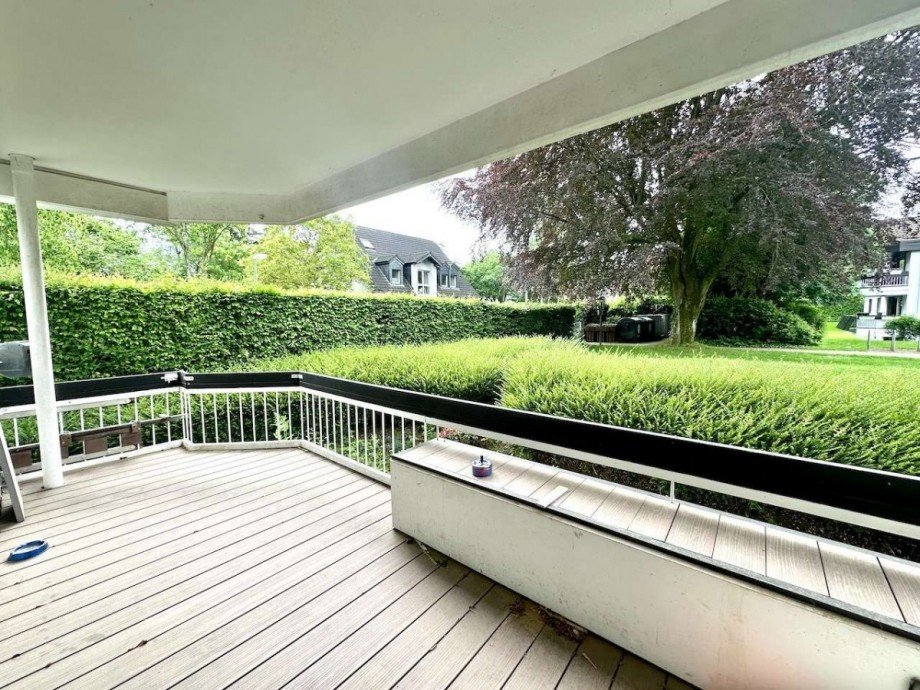 Balkon Erdgeschosswohnung Neuss