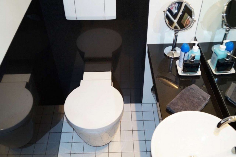 G�ste WC Reihenhaus Neuss