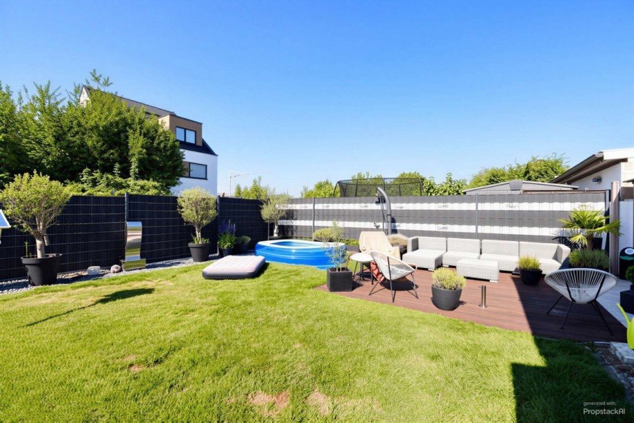 Garten Doppelhaush�lfte Neuss