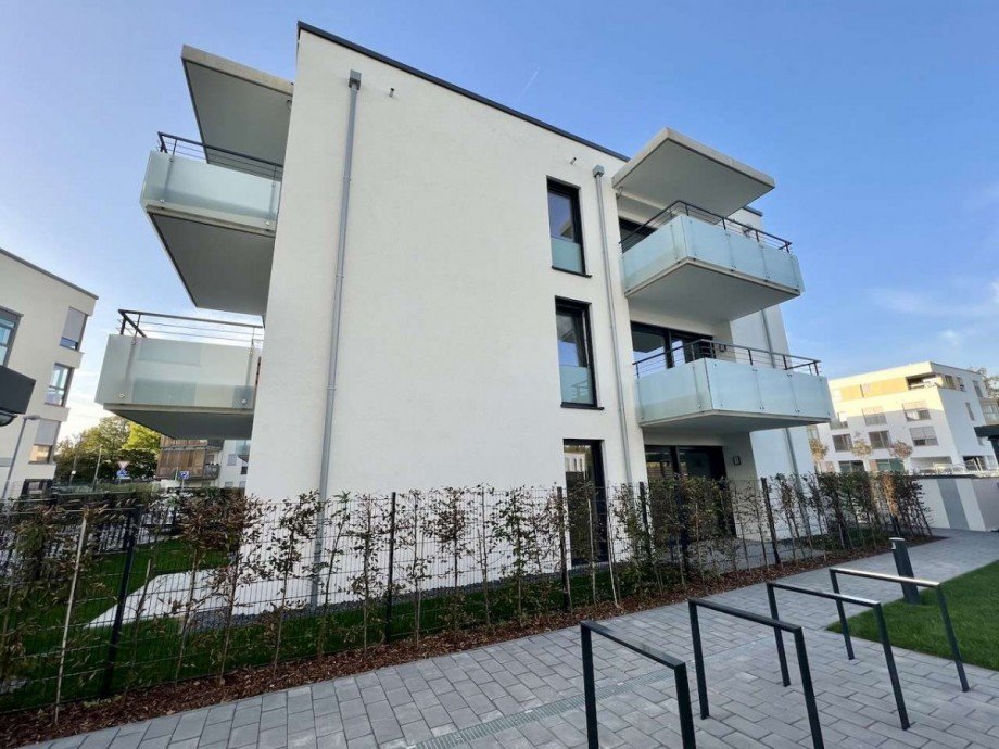 Hausansicht Etagenwohnung Neuss