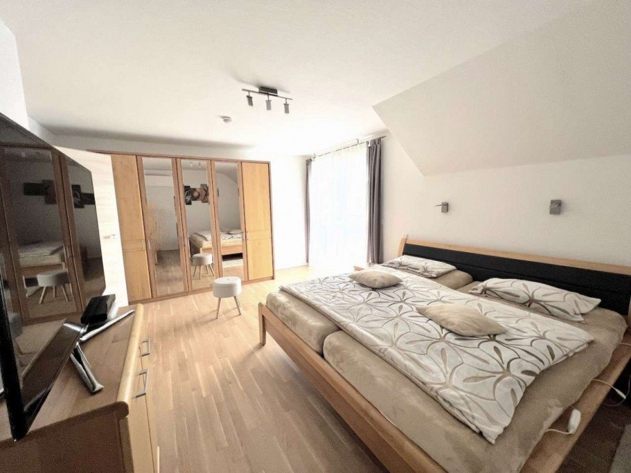 Schlafzimmer Doppelhaush�lfte Kaarst