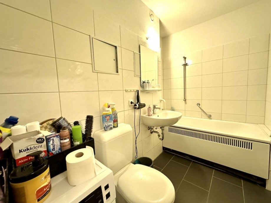 Badezimmer Etagenwohnung K�ln