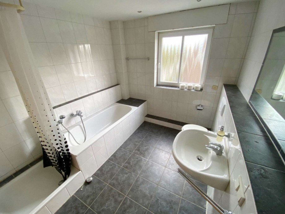Badezimmer Doppelhaush�lfte Meerbusch