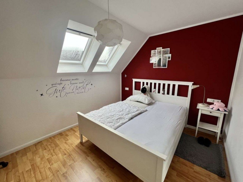Schlafzimmer Einliegerwohnung Reihenhaus Neuss