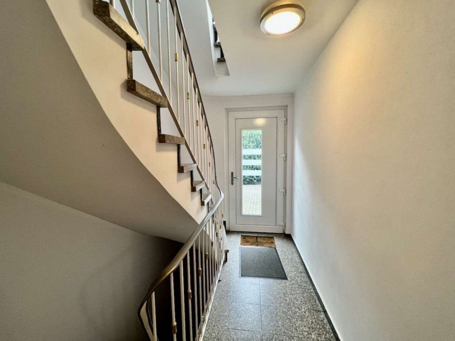 Treppenhaus Zweifamilienhaus Neuss