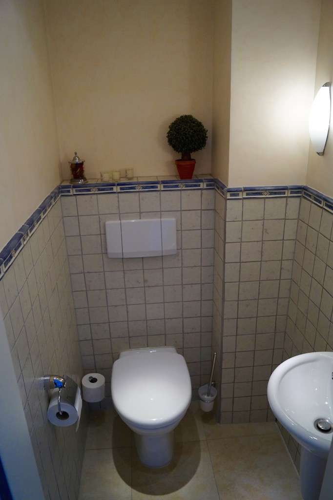 G�ste WC Reihenhaus Neuss