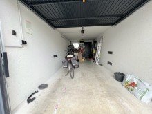 Garage Energiesparen in moderner Doppelhaush�lfte