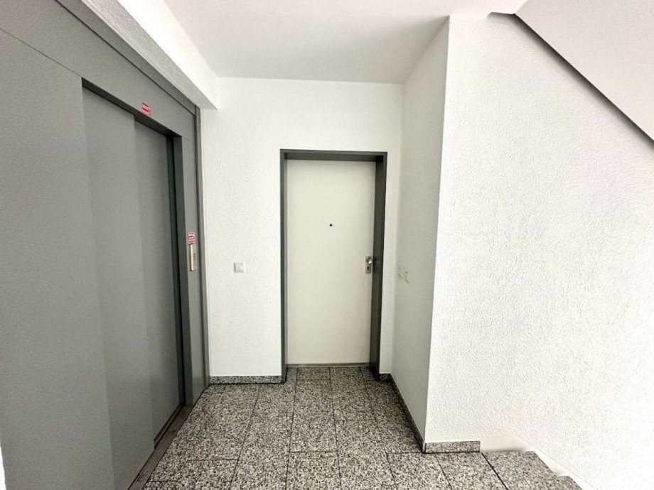 Hausflur Etagenwohnung Neuss