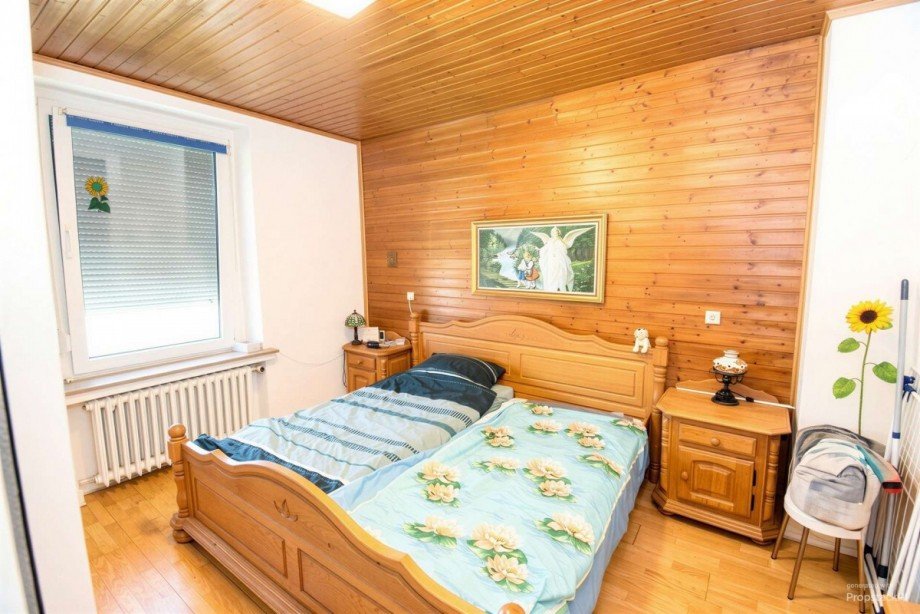 Schlafzimmer 1. OG Doppelhaush�lfte Neuss