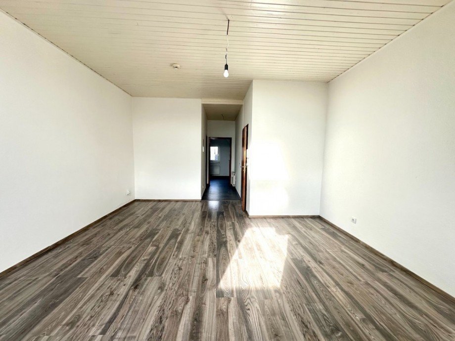 Wohnzimmer Dachgeschosswohnung Neuss