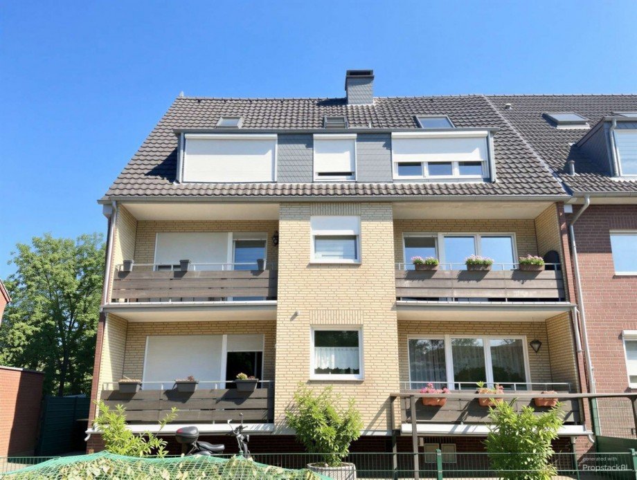 Hausansicht Vorderseite Mehrfamilienhaus Neuss