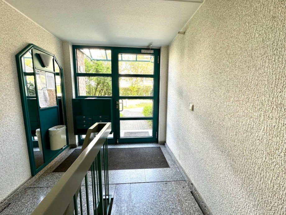 Treppenhaus Etagenwohnung Neuss