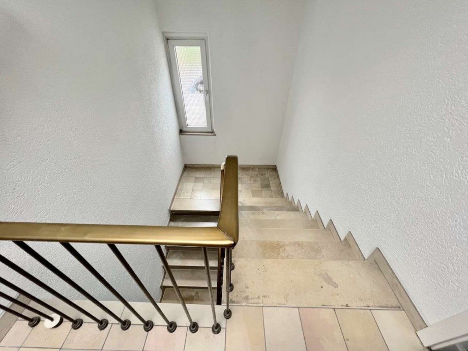 Hausflur Dachgeschosswohnung Viersen