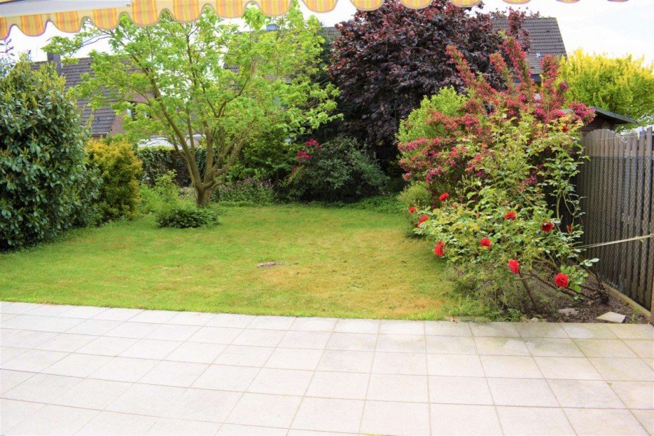 Sonnengarten Reihenendhaus Kaarst