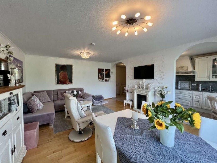 Wohnzimmer Erdgeschosswohnung K�ln