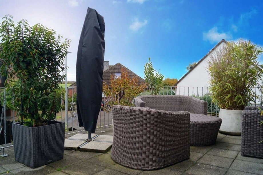 Balkon Wohnung obere Etage Zweifamilienhaus Kaarst