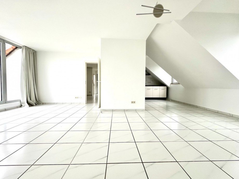Wohnzimmer Dachgeschosswohnung Neuss