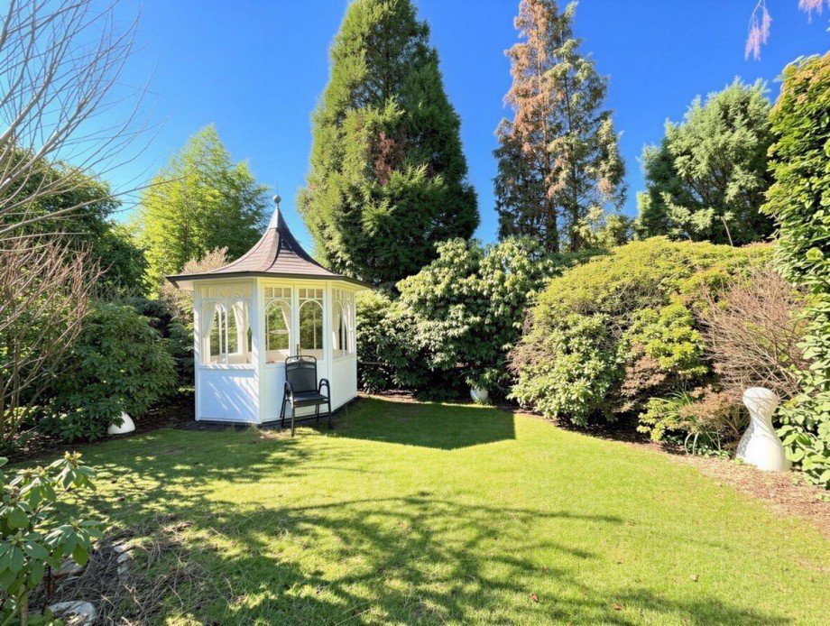 Garten Doppelhaush�lfte Neuss