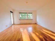 Bild Makler f�r Neusser Immobilienmarkt