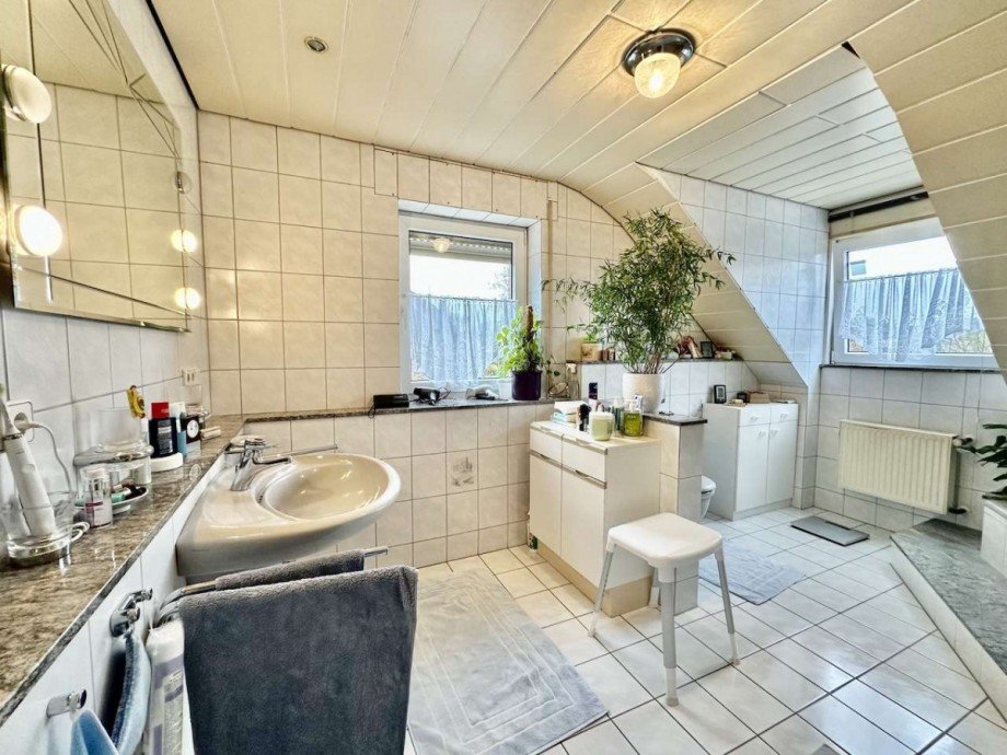 Badezimmer Doppelhaush�lfte Neuss