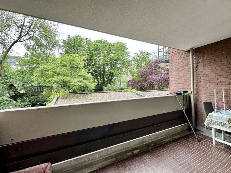 Balkon Etagenwohnung K�ln