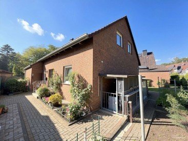 Hauptbild Gepflegtes freistehendes Einfamilienhaus in beliebter Wohnlage