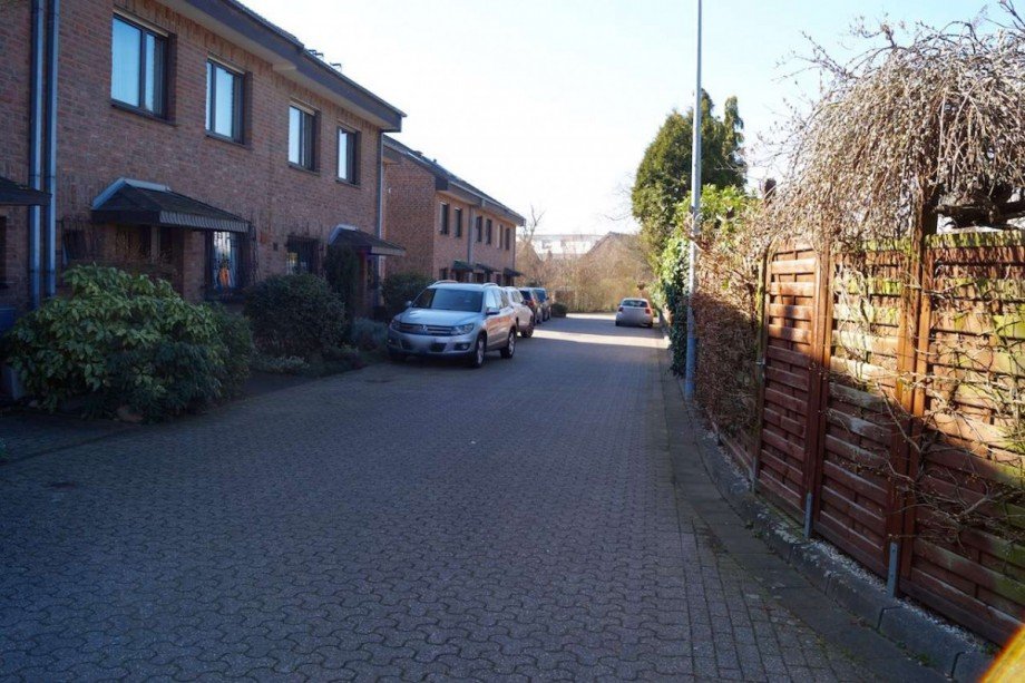 Anliegerstr. Doppelhaush�lfte Kaarst