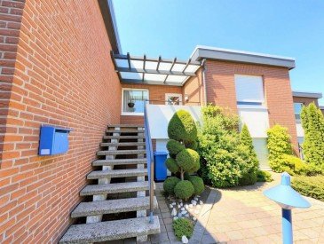 Hauptbild Wohnen auf mehreren Ebenen - mit Garten und Garage